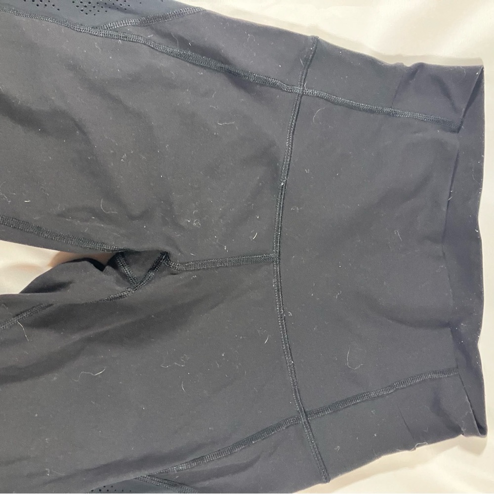 Lululemon high waisted black tight leggings, cropped above ankle, yoga workout 6 - Picture 4 of 8